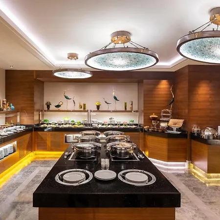 Moevenpick & Thermal Hotel 5*