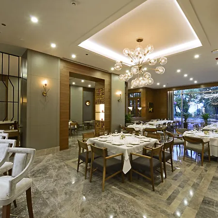 Moevenpick & Thermal Hotel