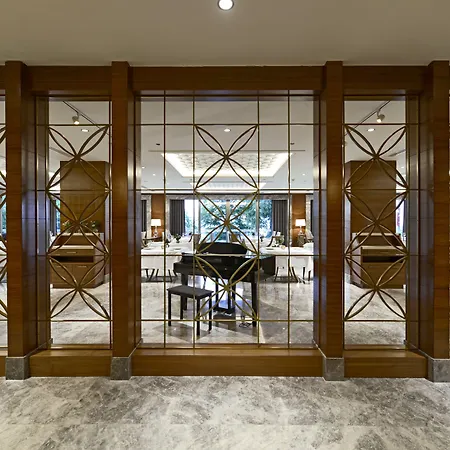 Hotel Moevenpick & Thermal