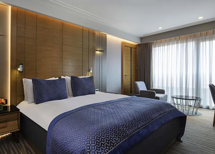 موڤنبيك هوتل آند ثيرمال سبا فندق 5*